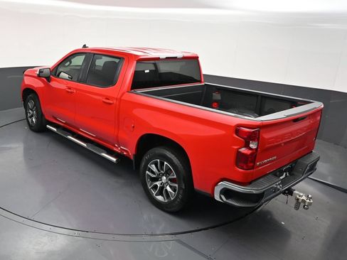 Used 2022 Chevrolet Silverado 1500 LT RWD image 16