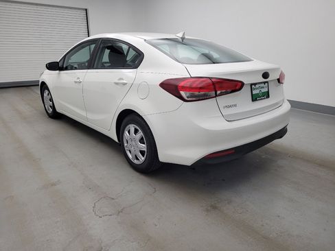 Used 2017 Kia Forte LX FWD image 3