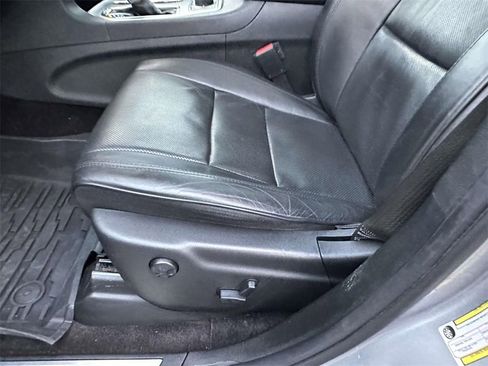 Used 2018 Jeep Grand Cherokee Overland image 20