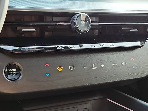 New 2026 Nissan Murano SL image 14