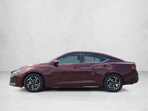 Used 2024 Nissan Sentra SV FWD image 9