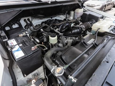 Used 2021 Nissan NV 3500 SV RWD image 48