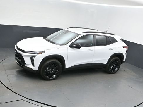 New 2026 Chevrolet Trax ACTIV image 32