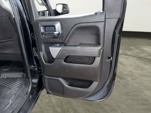 Used 2017 Chevrolet Silverado 1500 LT w/ All Star Edition AWD/4WD image 17