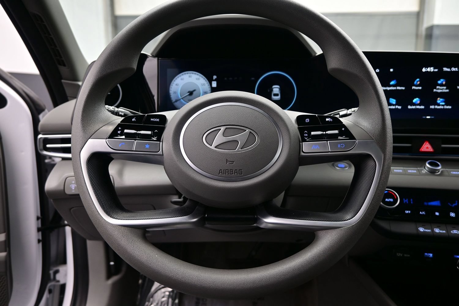 Certified 2024 Hyundai Elantra SEL FWD image 22