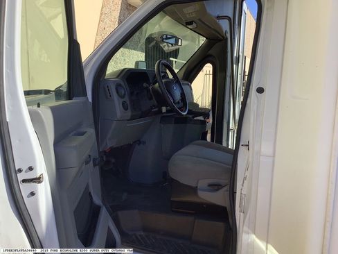 Used 2015 Ford E-350 and Econoline 350 Super Duty image 9