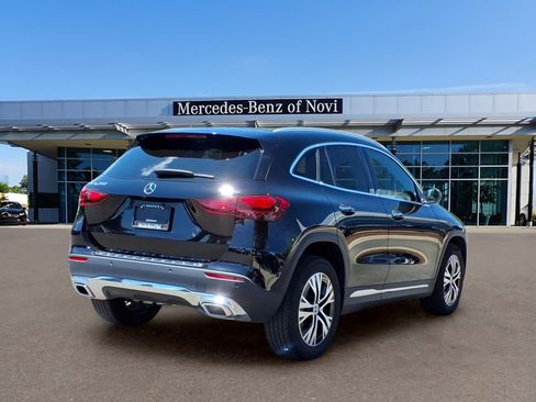 Certified 2025 Mercedes-Benz GLA 250 4MATIC image 5
