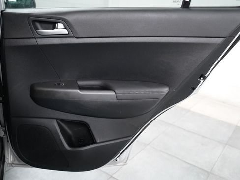 Used 2022 Kia Sportage LX FWD image 28