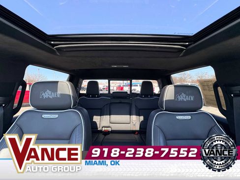 Used 2024 GMC Sierra 1500 AT4X w/ AT4X AEV Edition image 40