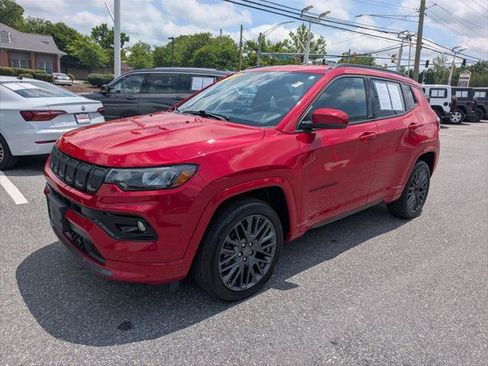 Certified 2022 Jeep Compass Limited AWD/4WD image 1