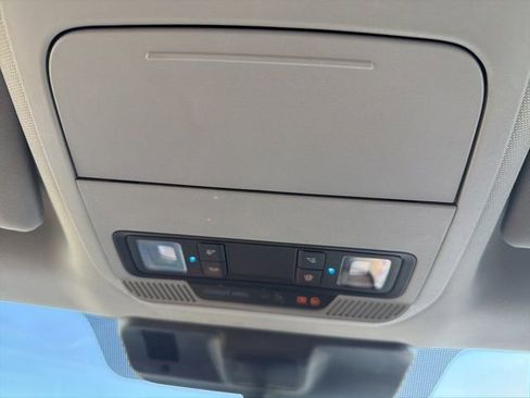 Used 2025 Ford F350 XLT image 42