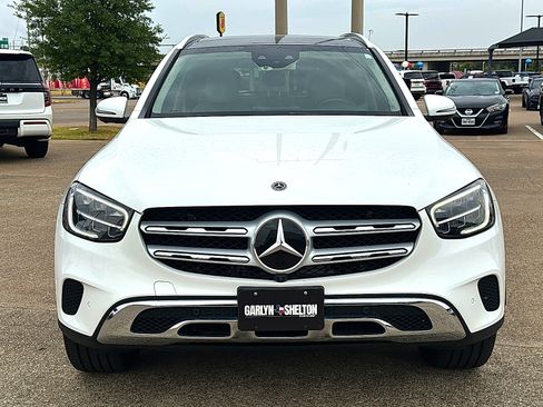 Used 2020 Mercedes-Benz GLC 300 image 11