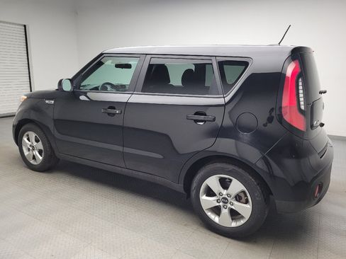 Used 2019 Kia Soul FWD image 3