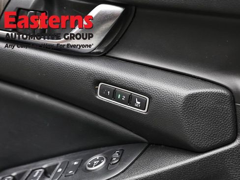 Used 2018 Honda Accord EX-L image 21
