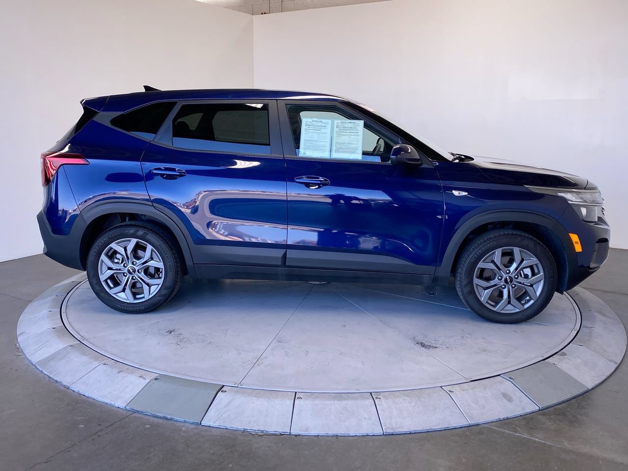 Certified 2026 Kia Seltos LX AWD/4WD image 6
