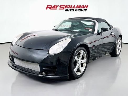 Used 2008 Pontiac Solstice GXP w/ Premium Package RWD image 3