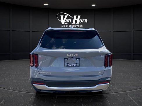 New 2026 Kia Sorento EX image 13
