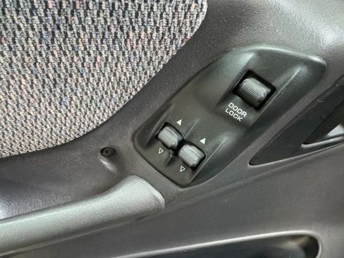 Used 1997 Dodge Dakota SLT image 16