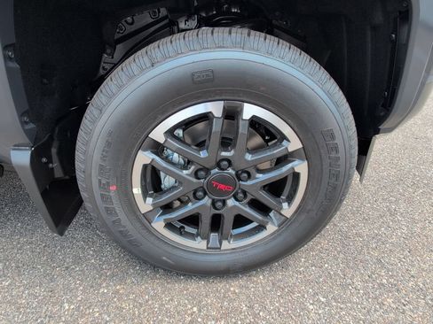 Certified 2026 Toyota Tacoma TRD Sport AWD/4WD image 12