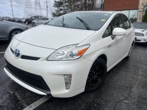 Used 2012 Toyota Prius Two image 1