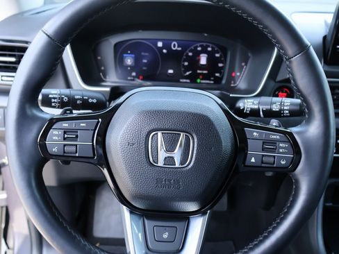 Used 2023 Honda Pilot Elite image 29