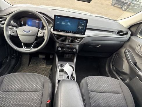 Used 2025 Ford Escape Active w/ Tech Pack #1 AWD/4WD image 16