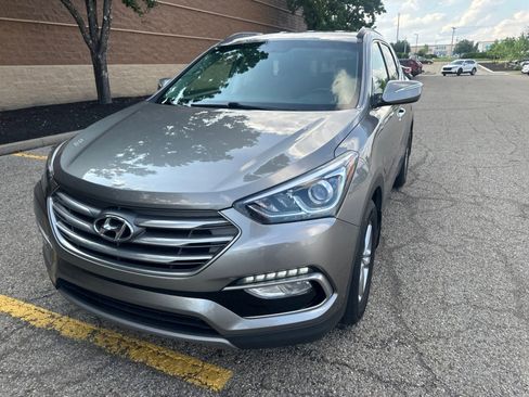 Used 2018 Hyundai Santa Fe Sport FWD image 9