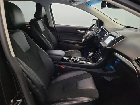 Used 2015 Ford Edge Sport w/ Equipment Group 401A AWD/4WD image 21