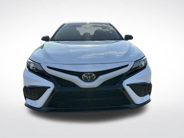 Used 2023 Toyota Camry SE w/ Convenience Package FWD image 11