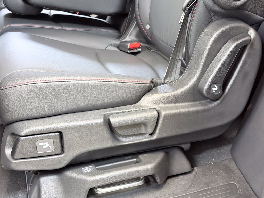 New 2026 Honda Odyssey Sport-L image 18