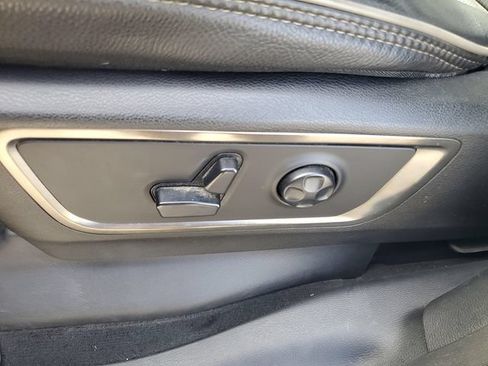 Used 2020 RAM 1500 Limited w/ Bed Utility Group AWD/4WD image 7
