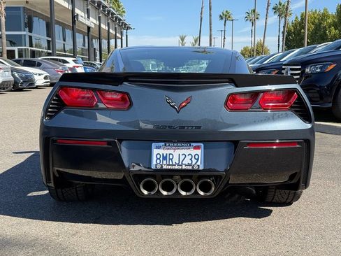 Used 2019 Chevrolet Corvette Stingray Coupe w/ Carbon Flash Badge Package RWD image 15