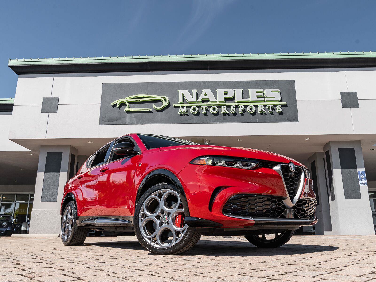 Used 2024 Alfa Romeo Tonale Ti AWD/4WD image 6