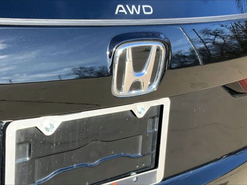 Used 2024 Honda CR-V Sport Touring image 9