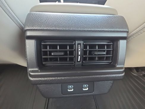 Used 2025 Honda Accord Touring image 19