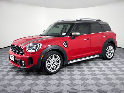 Used 2024 MINI Cooper Countryman S w/ Signature Upholstery Package FWD image 1