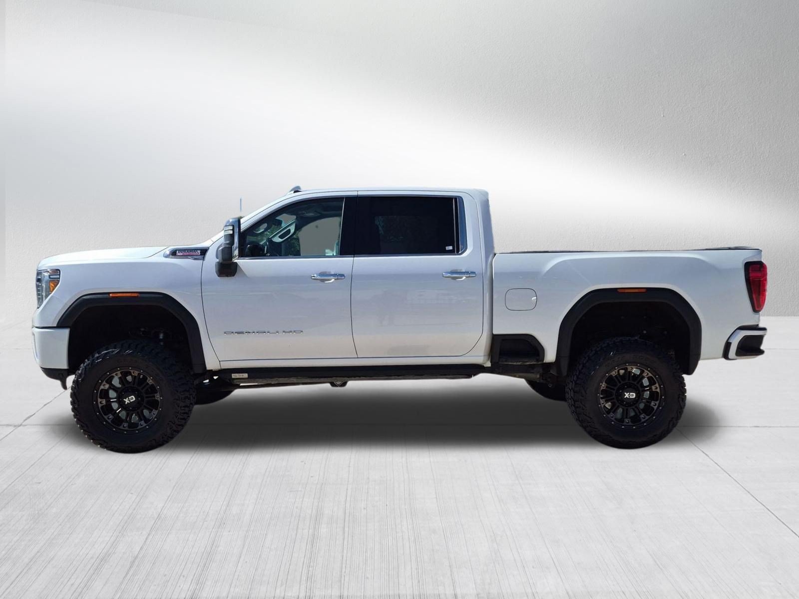 Used 2020 GMC Sierra 3500 Denali w/ Denali Ultimate Package AWD/4WD image 2