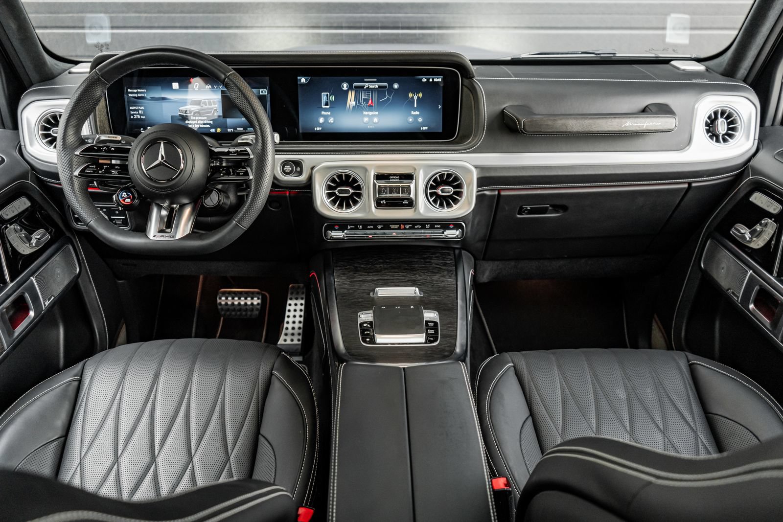 Used 2025 Mercedes-Benz G 63 AMG 4MATIC image 3
