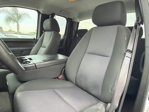 Used 2013 Chevrolet Silverado 1500 LT RWD image 8