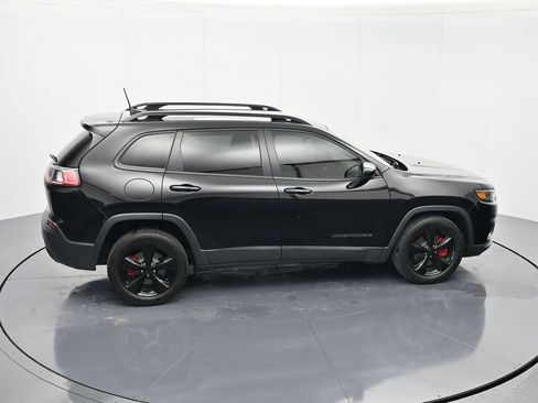 Used 2020 Jeep Cherokee Latitude Plus FWD image 30
