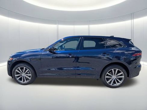 Used 2025 Jaguar F-PACE R-Dynamic S AWD/4WD image 3