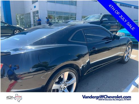 Used 2010 Chevrolet Camaro SS w/ RS Package RWD image 8