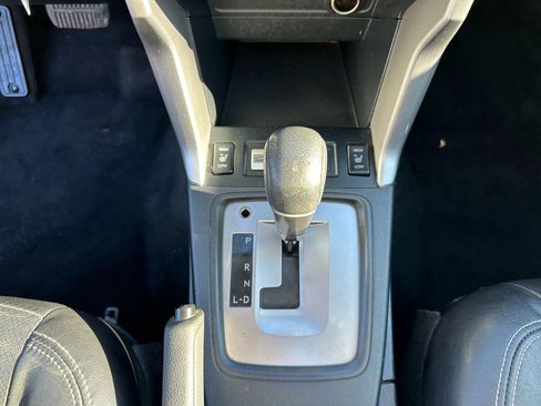 Used 2015 Subaru Forester 2.5i Limited image 24