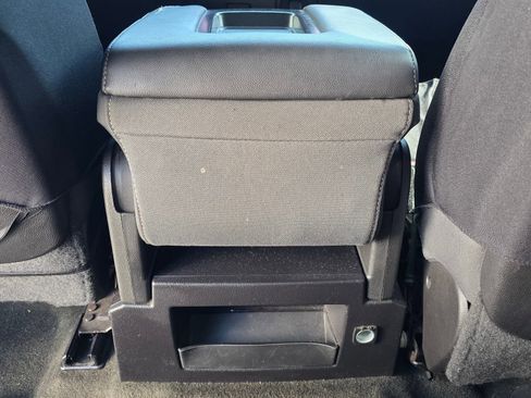 Used 2015 Chevrolet Silverado 1500 LT w/ LT Convenience Package RWD image 12