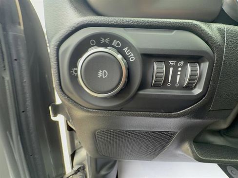 Used 2022 Jeep Wrangler Unlimited Sport AWD/4WD image 14