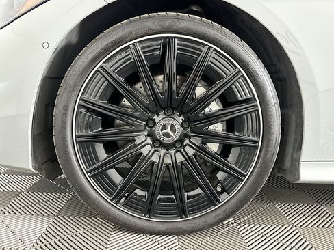 Used 2024 Mercedes-Benz CLE 300 4MATIC Coupe image 31