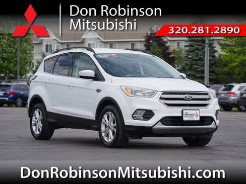 Used 2018 Ford Escape SE AWD/4WD image 1