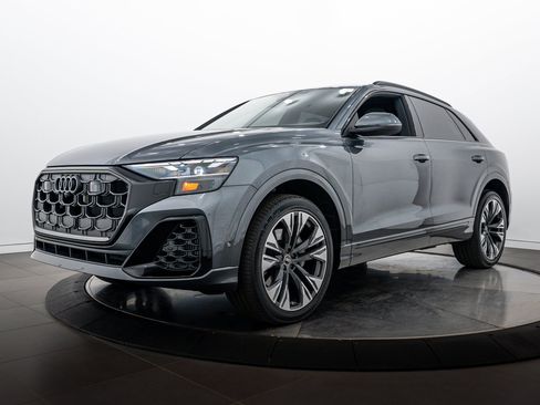 Certified 2025 Audi Q8 Premium Plus AWD/4WD image 7