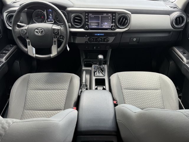 Used 2022 Toyota Tacoma SR5 RWD image 13