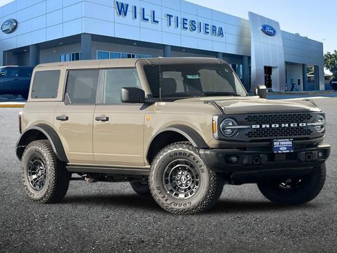 New 2026 Ford Bronco Badlands AWD/4WD image 2